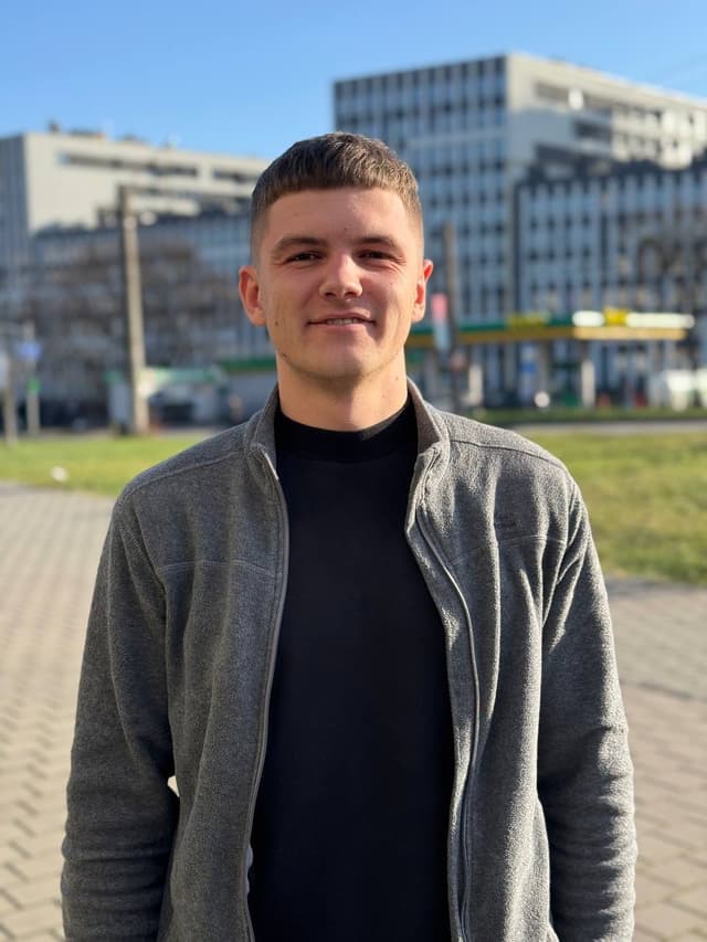 фото інструктора